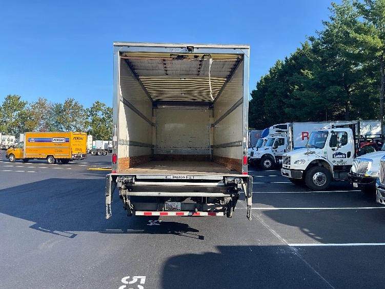 2019 Freightliner eM2 in Capitol Heights, MD — photo 8