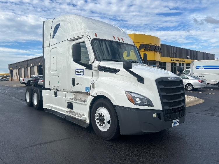 2024 Freightliner Cascadia in Sun Valley, CA