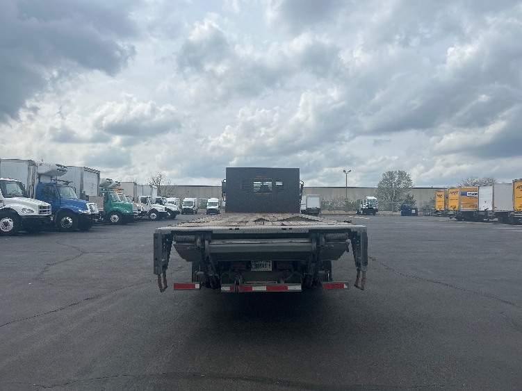 2018 International 4300 in Indianapolis, IN — photo 7