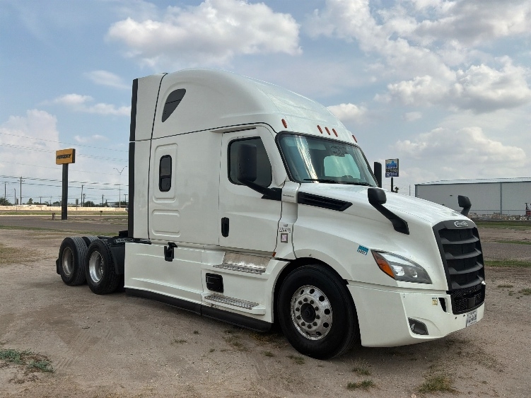 2022 Freightliner Cascadia in San Antonio, TX