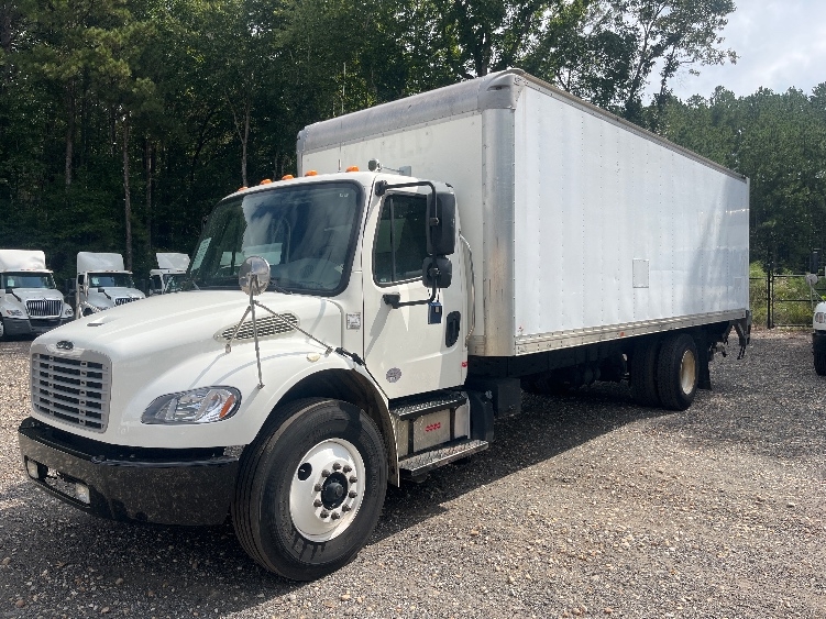 2019 Freightliner eM2 in Suwanee, GA — photo 3