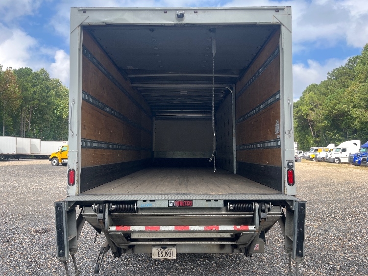 2019 Freightliner eM2 in Suwanee, GA — photo 8