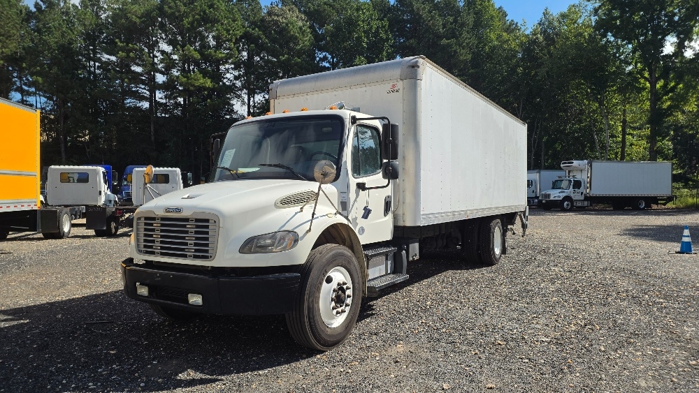 2019 Freightliner eM2 in Suwanee, GA — photo 3