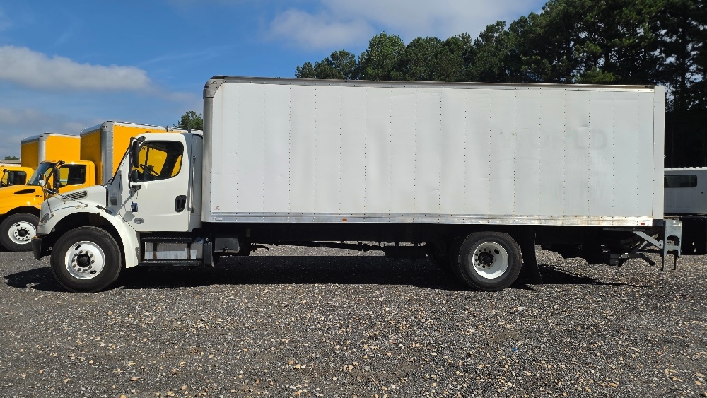 2019 Freightliner eM2 in Suwanee, GA — photo 4