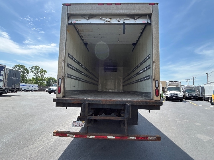 2019 Freightliner eM2 in Springfield, MA — photo 8