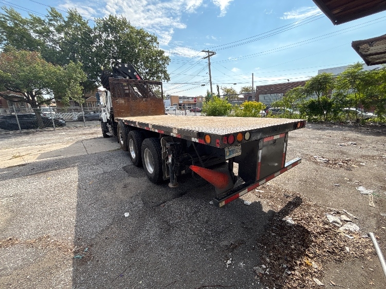 2019 Freightliner 114SD in Jamaica, NY — photo 6