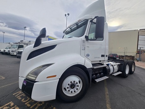 2019 Volvo VNL 300 in Las Vegas, NV