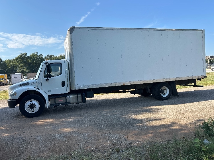 2019 Freightliner eM2 in Tuscaloosa, AL — photo 4