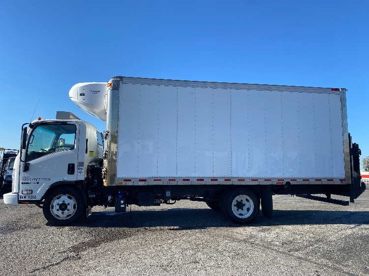 2019 Isuzu NQR in Torrance, CA — photo 4