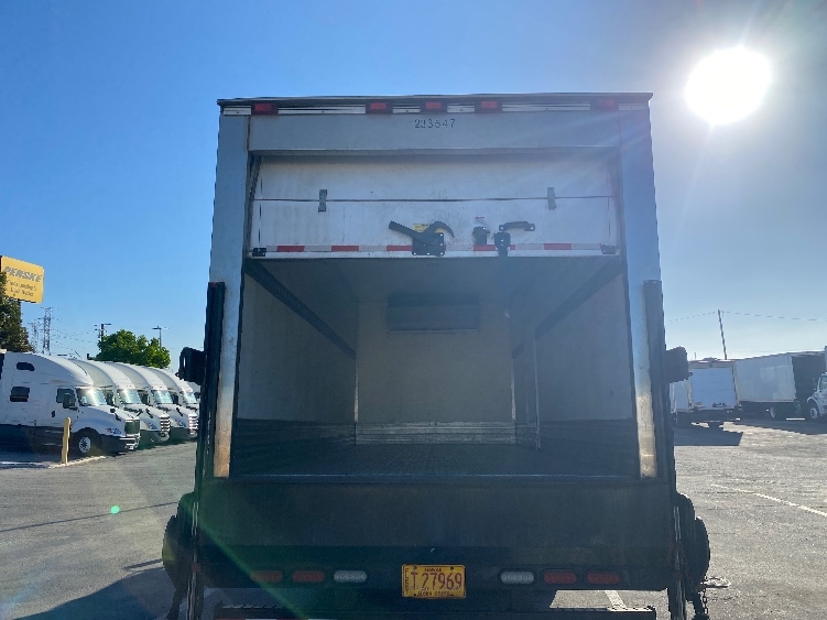 2019 Isuzu NQR in Torrance, CA — photo 8