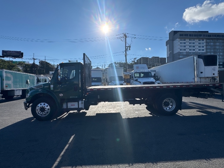 2019 Freightliner eM2 in North Bergen, NJ — photo 4