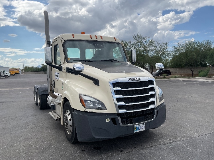 2021 Freightliner Cascadia in Phoenix, AZ
