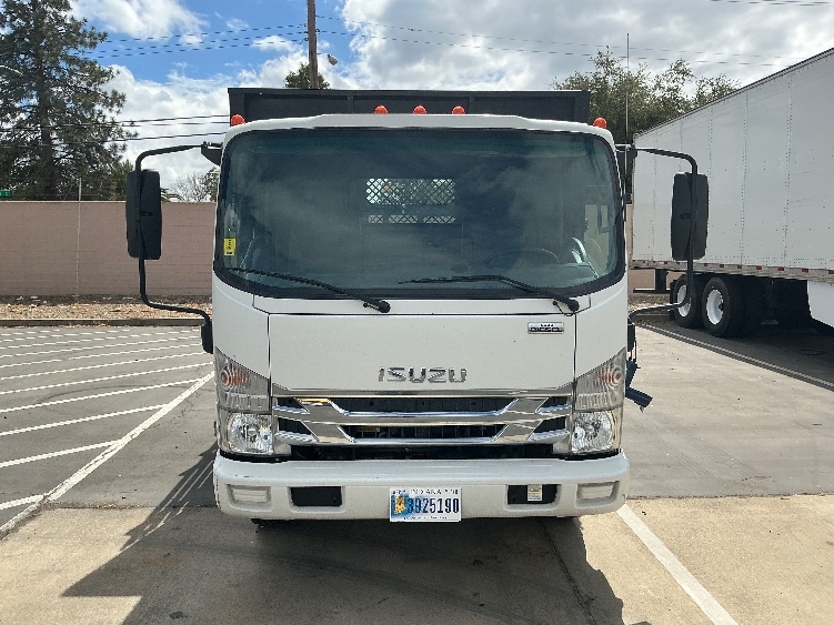 2019 Isuzu NQR in West Sacramento, CA — photo 2