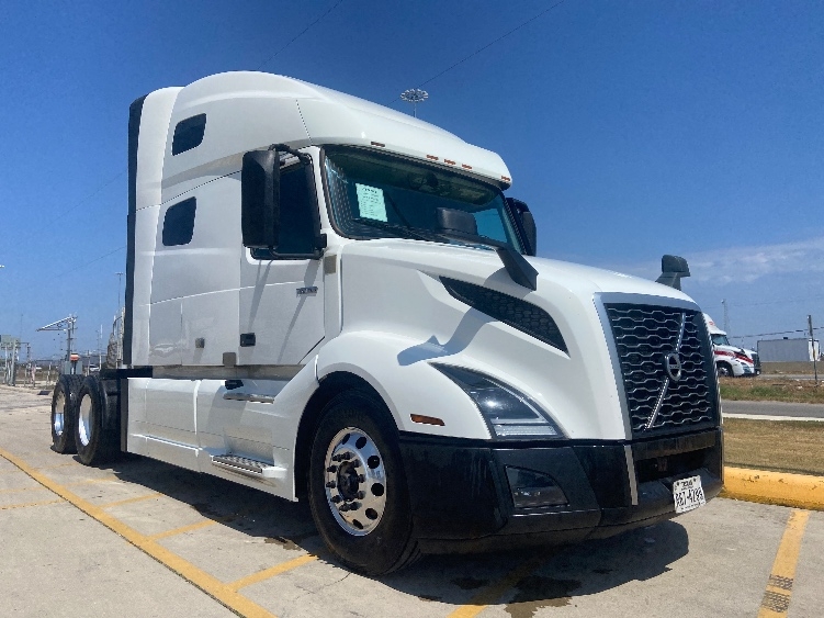 2024 Volvo VNL 760 in San Antonio, TX
