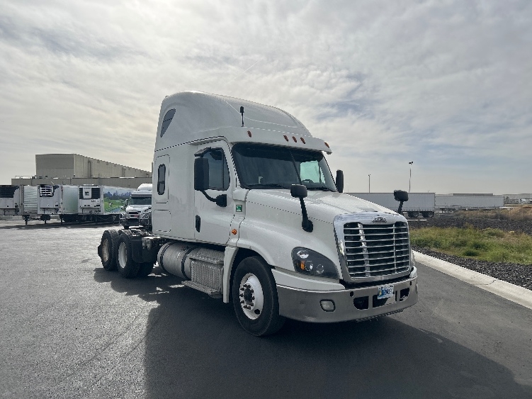 2019 Freightliner Cascadia in Pasco, WA