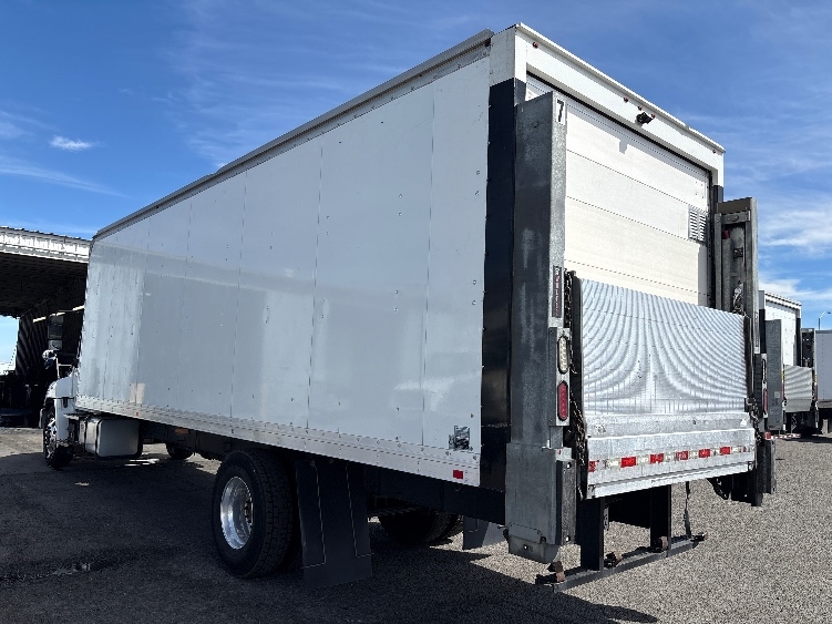 2019 Hino 338 in West Sacramento, CA — photo 6