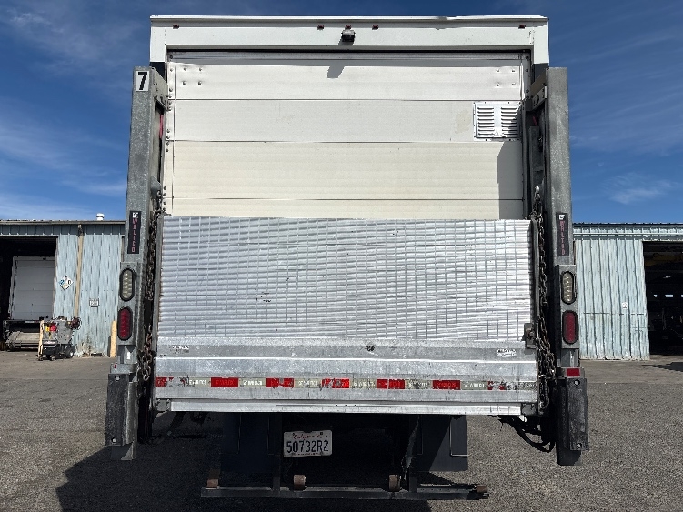 2019 Hino 338 in West Sacramento, CA — photo 7