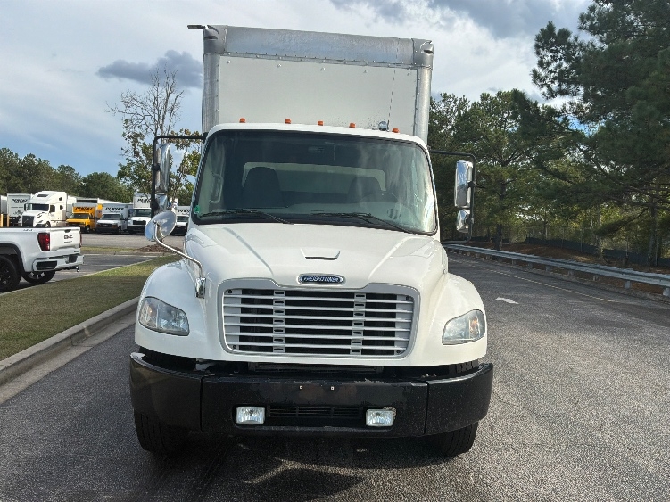 2019 Freightliner eM2 in Concord, NC — photo 2
