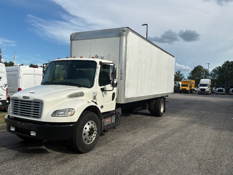 2019 Freightliner eM2 in Concord, NC — photo 3