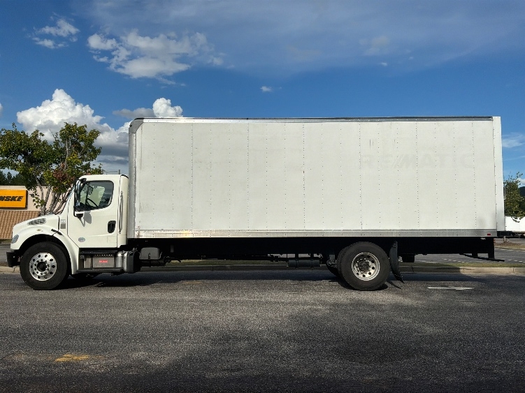 2019 Freightliner eM2 in Concord, NC — photo 4
