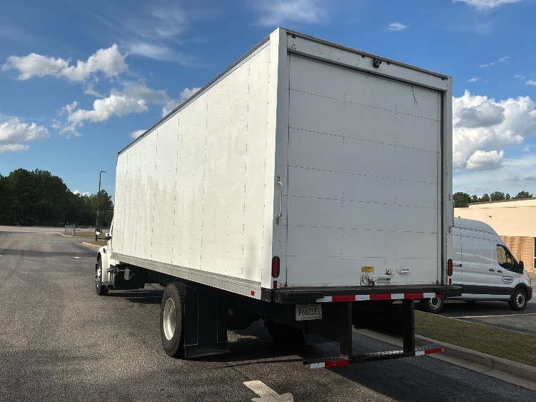 2019 Freightliner eM2 in Concord, NC — photo 6