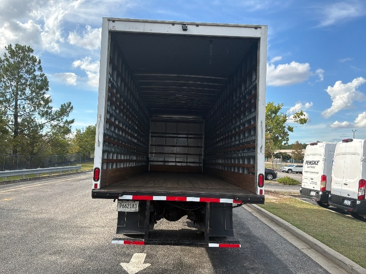2019 Freightliner eM2 in Concord, NC — photo 8