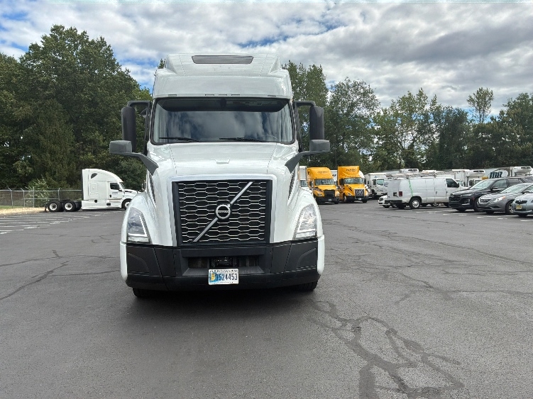 2024 Volvo in Monmouth Junction, NJ — photo 2