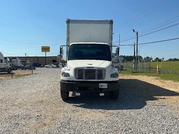2023 Freightliner eM2 in Hattiesburg, MS — photo 2