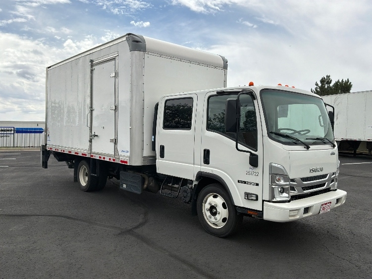 2023 Isuzu NQR
