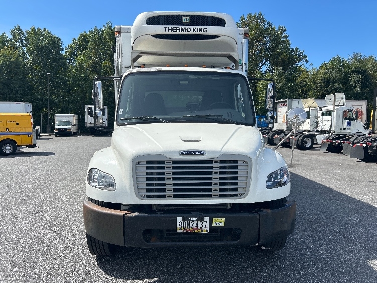 2019 Freightliner eM2 in Belcamp, MD — photo 2