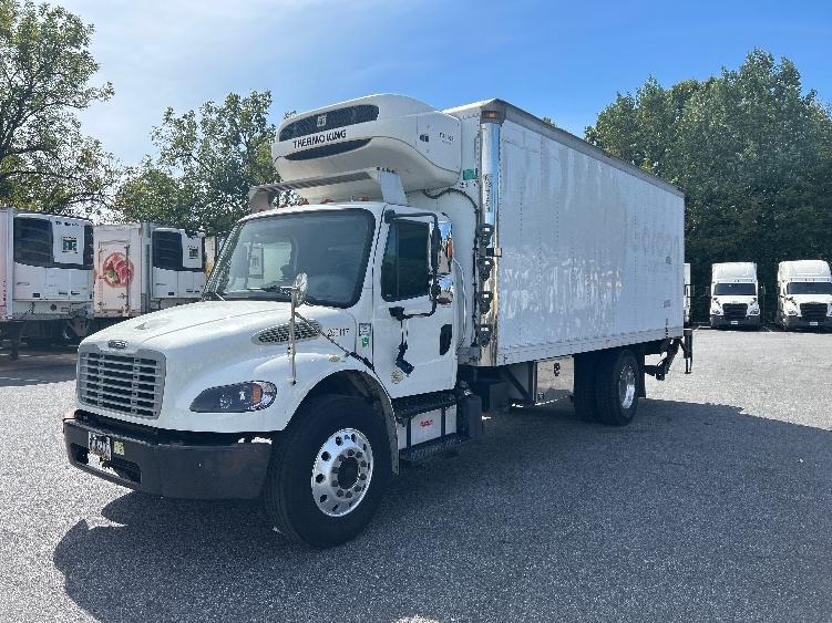 2019 Freightliner eM2 in Belcamp, MD — photo 3