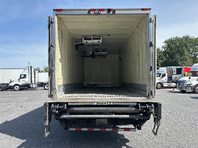 2019 Freightliner eM2 in Belcamp, MD — photo 8