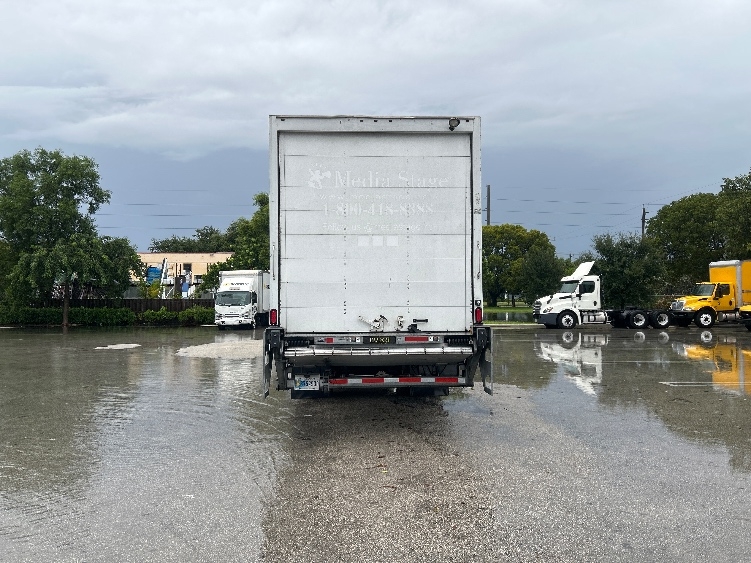 2019 Freightliner eM2 in Medley, FL — photo 7
