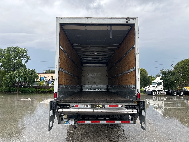 2019 Freightliner eM2 in Medley, FL — photo 8