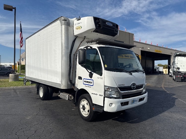 2019 Hino 195