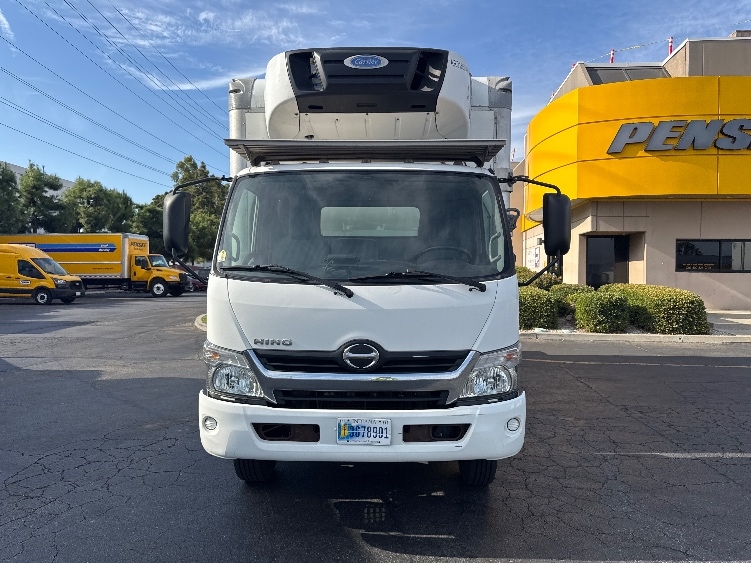 2019 Hino 195 in Torrance, CA — photo 2