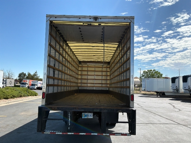 2019 Freightliner eM2 in Aurora, CO — photo 8