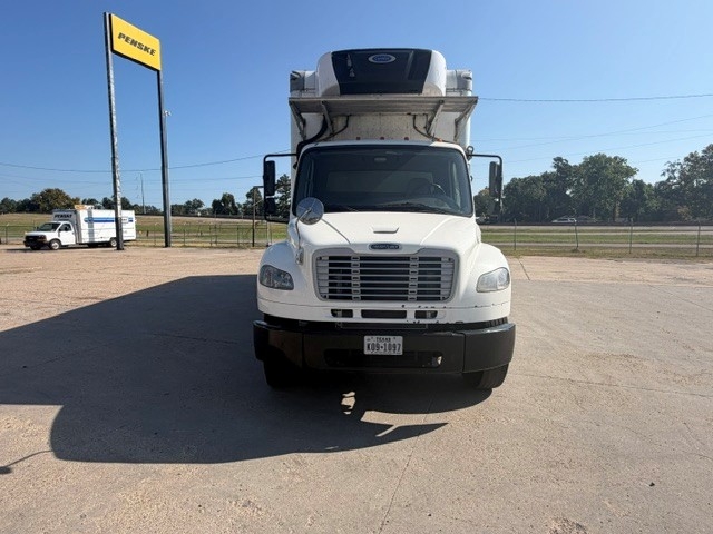 2019 Freightliner eM2 in Dallas, TX — photo 2