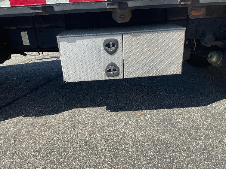 2019 Freightliner eM2 in Springfield, MA — photo 5