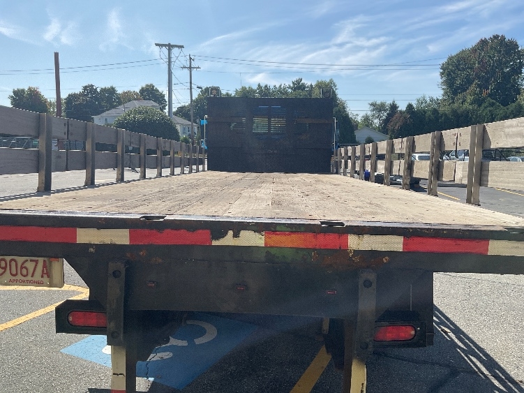 2019 Freightliner eM2 in Springfield, MA — photo 8
