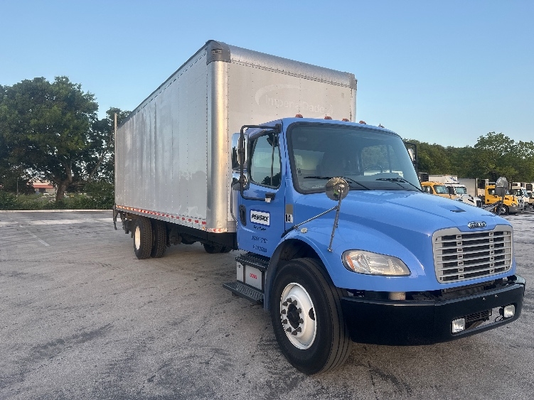 2019 Freightliner eM2 in Medley, FL
