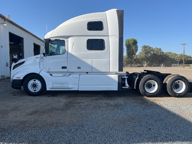 2020 Volvo in Fresno, CA — photo 4