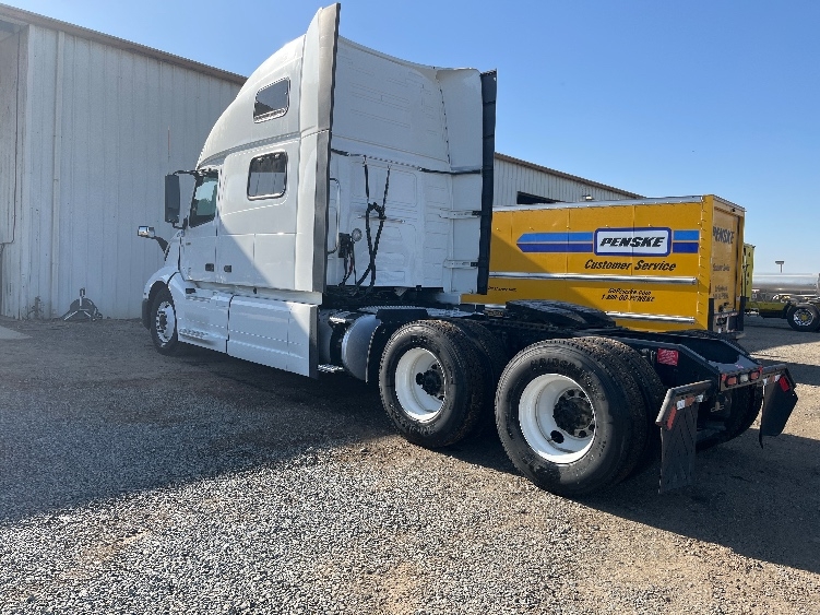2020 Volvo in Fresno, CA — photo 5