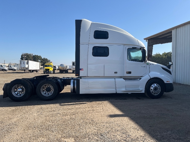 2020 Volvo in Fresno, CA — photo 8