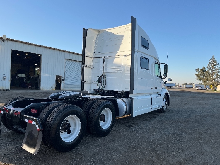 2020 Volvo in Fresno, CA — photo 7