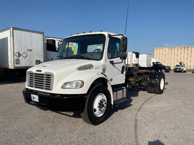 2020 Freightliner eM2 in Moberly, MO — photo 3