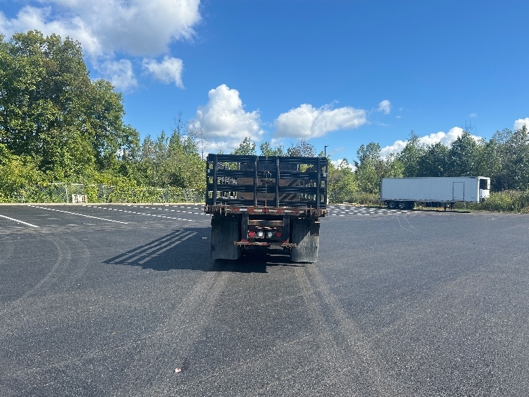 2019 Freightliner eM2 in Whitesboro, NY — photo 7