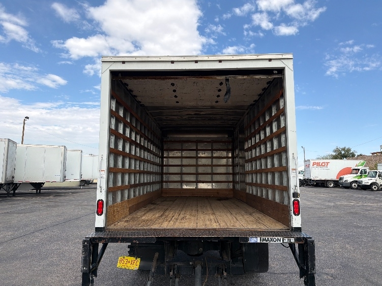 2019 Freightliner eM2 in El Paso, TX — photo 8