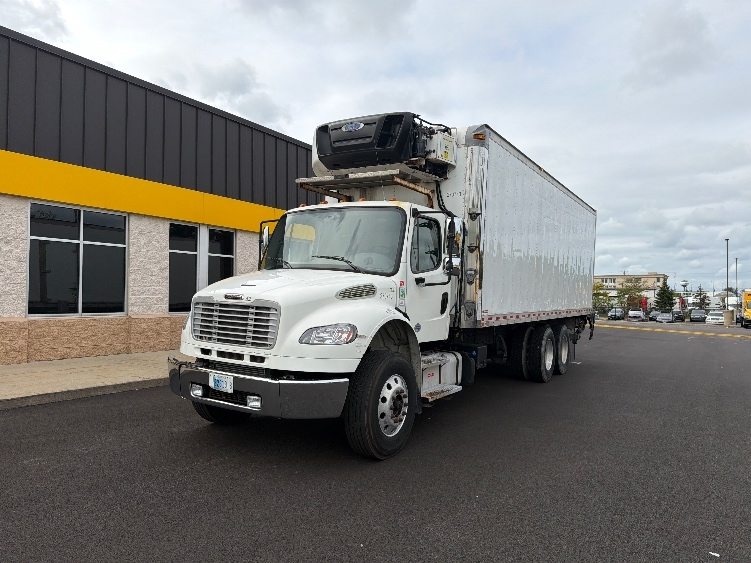 2020 Freightliner eM2 in Sturtevant, WI — photo 3