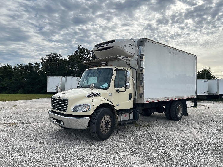 2019 Freightliner eM2 in Tampa, FL — photo 3